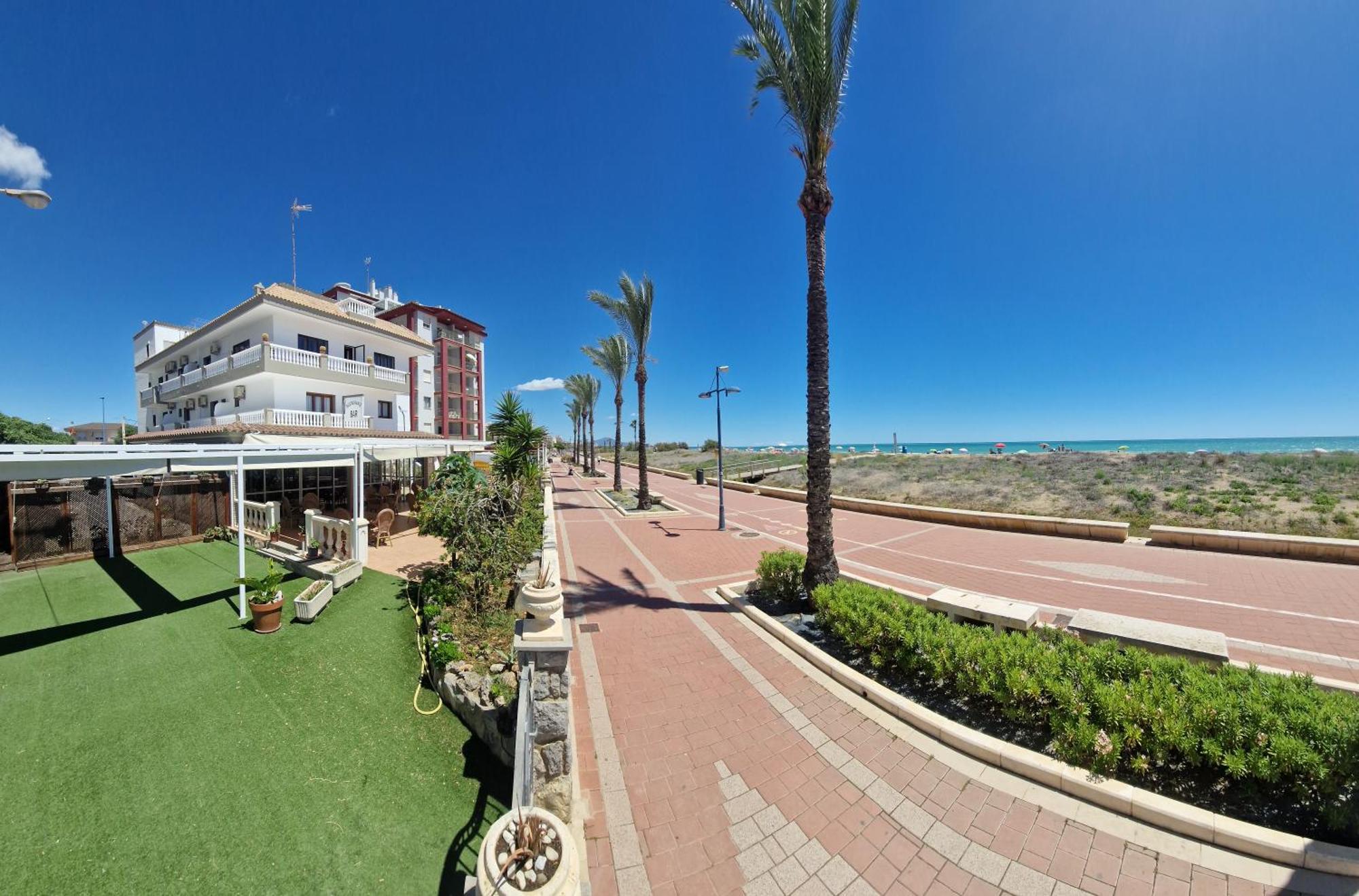 Hotel Bodegon De Peniscola Bagian luar foto